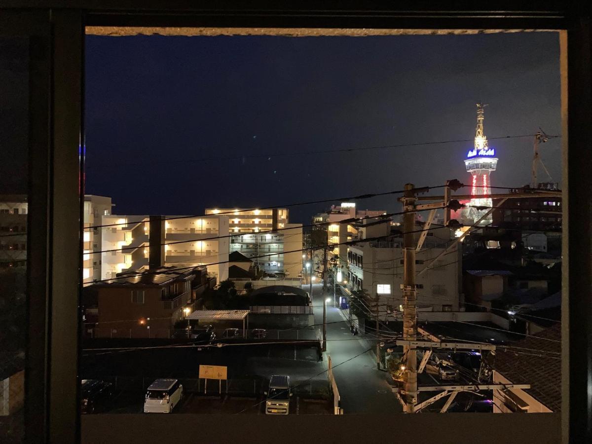 J-Hoppers Beppu Guesthouse ジェイホッパーズ別府ゲストハウス Екстериор снимка