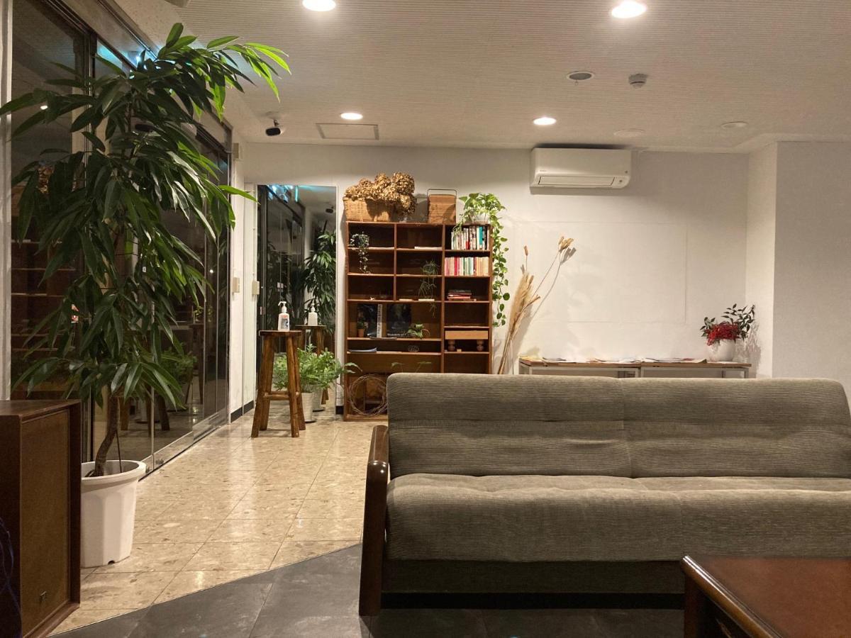 J-Hoppers Beppu Guesthouse ジェイホッパーズ別府ゲストハウス Екстериор снимка