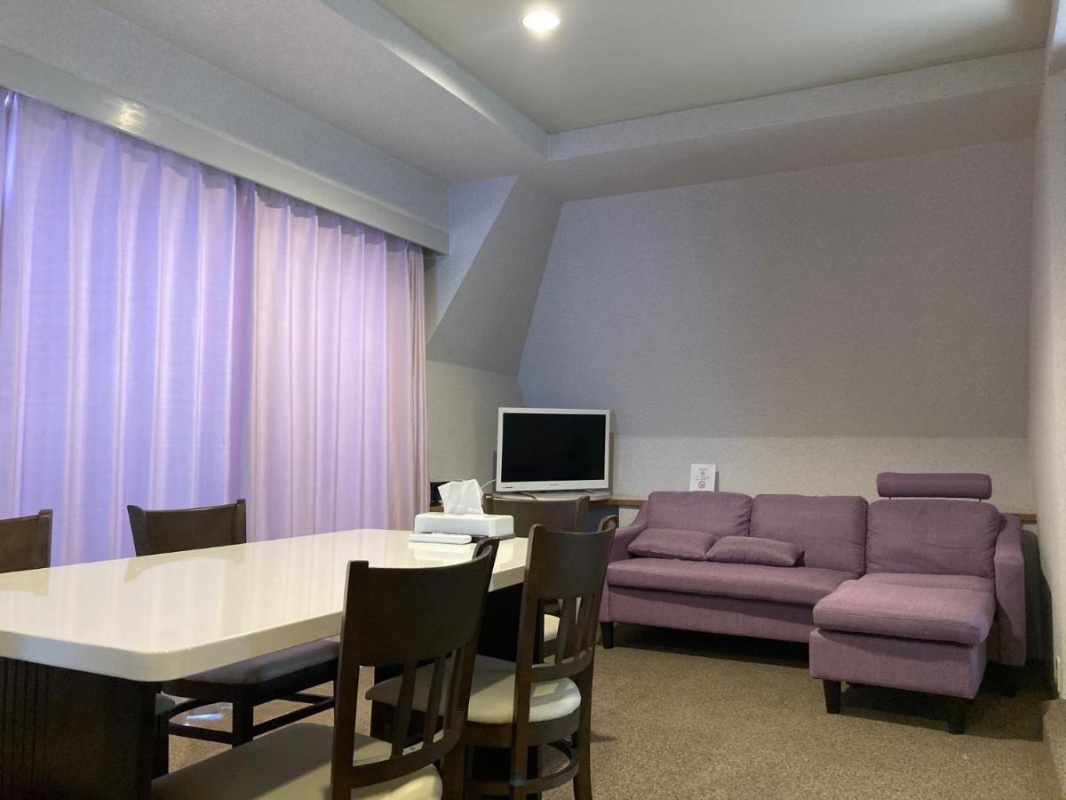 J-Hoppers Beppu Guesthouse ジェイホッパーズ別府ゲストハウス Екстериор снимка