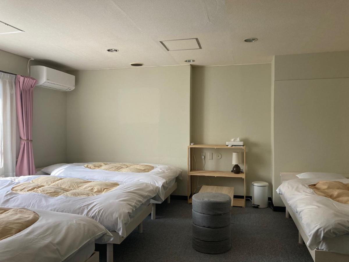 J-Hoppers Beppu Guesthouse ジェイホッパーズ別府ゲストハウス Екстериор снимка